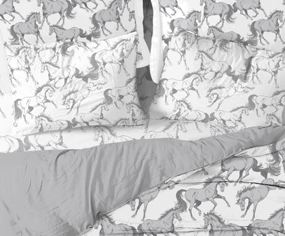 AWST Int'l "Lila" Elegant Horse Sheet Set