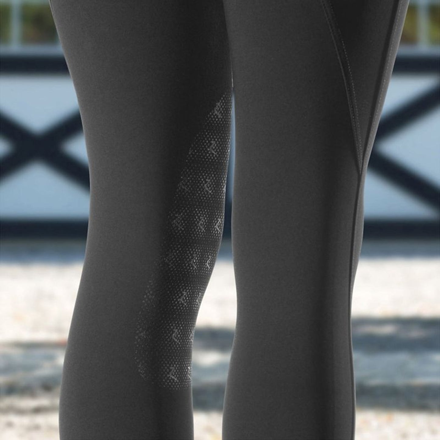 TE047842_580171_01.jpg