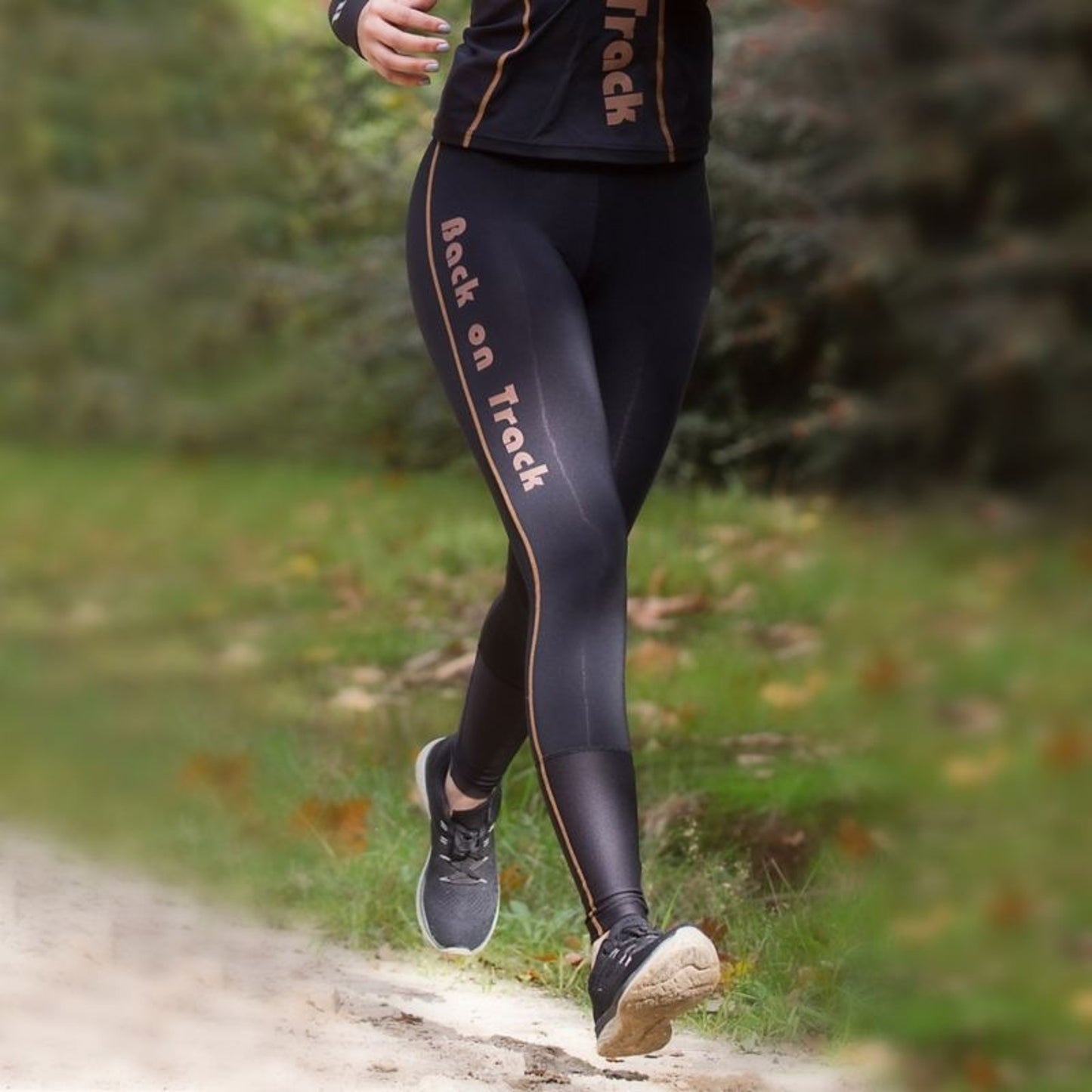 TE050743_BLK_03.jpg