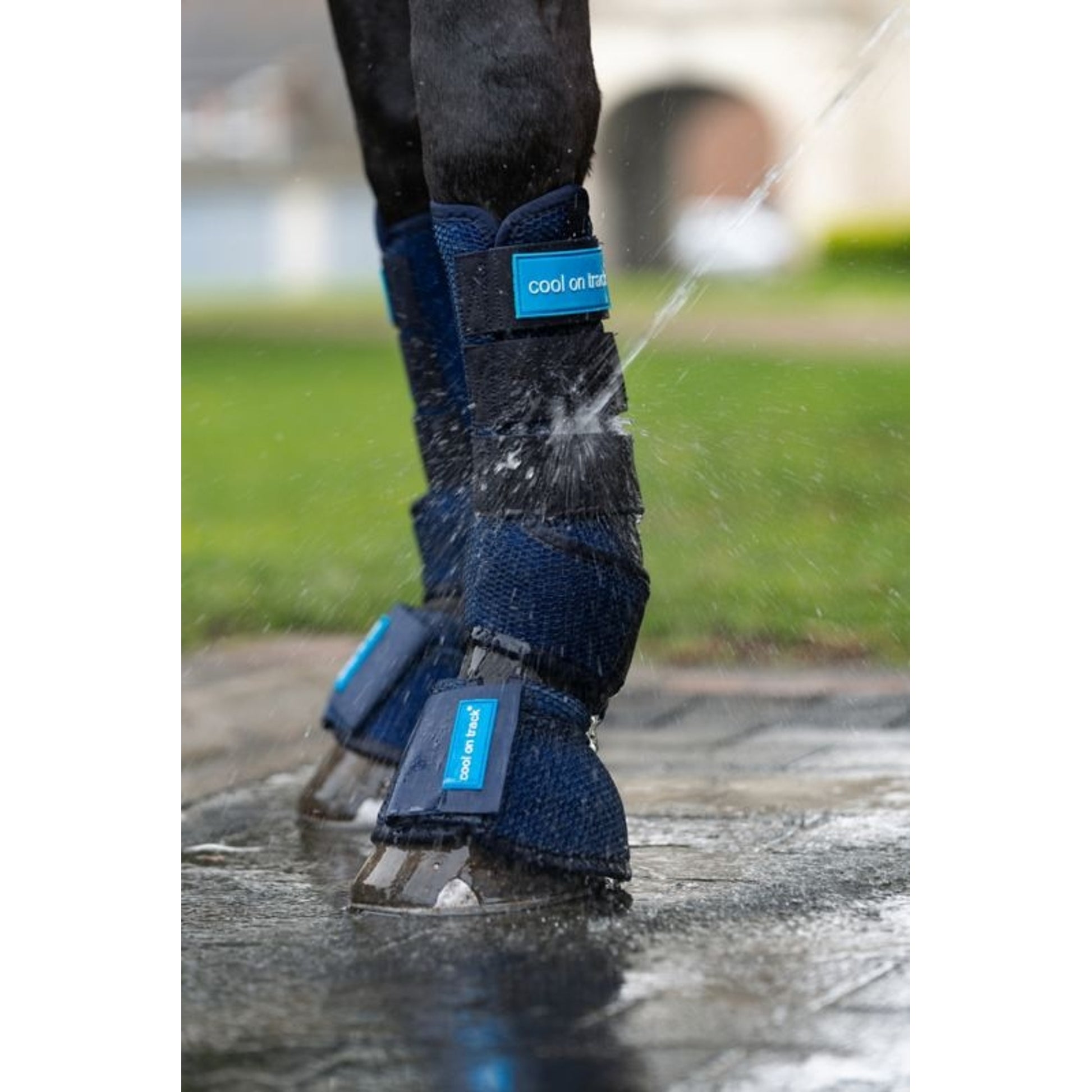 BOT Cool on Track Bell Boots