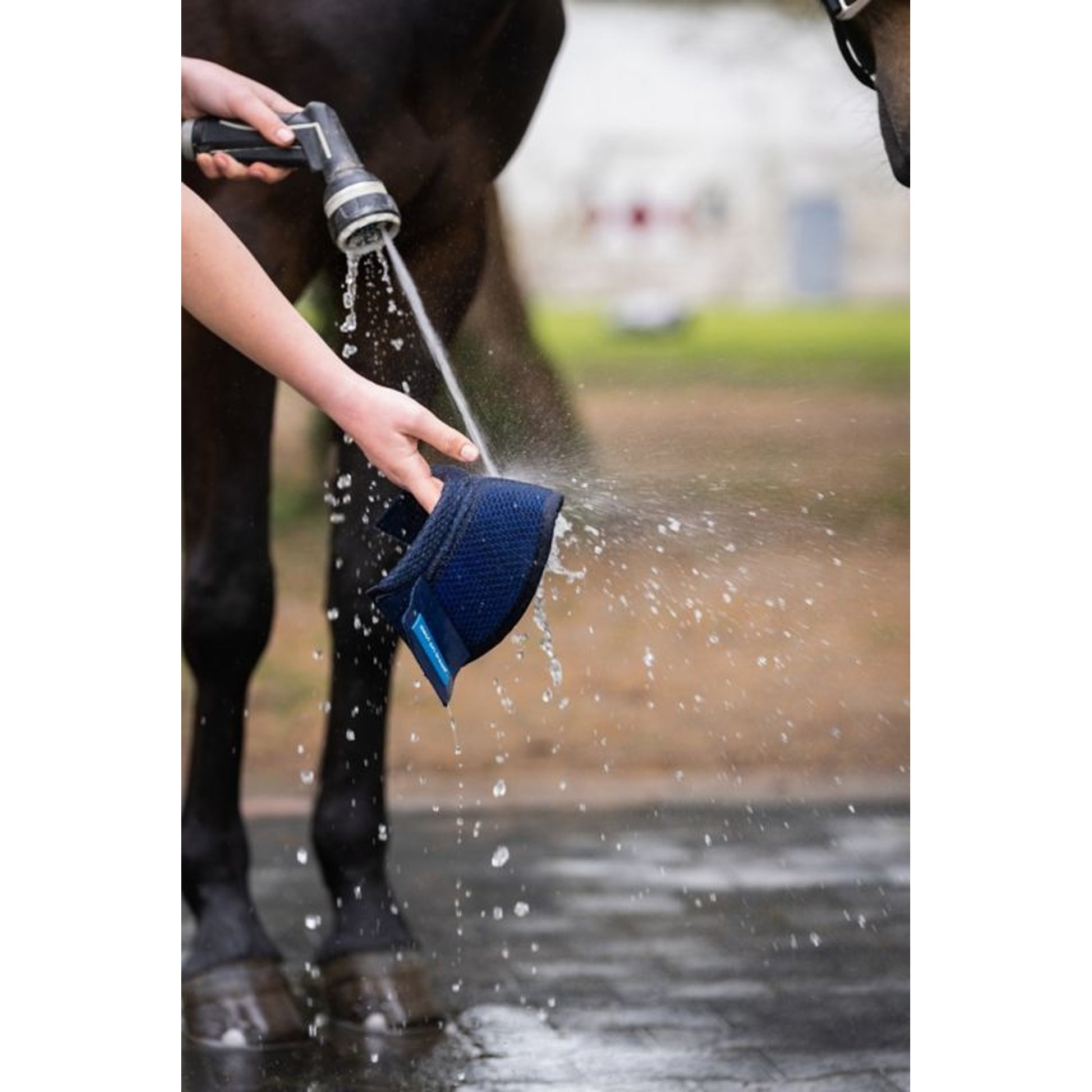 BOT Cool on Track Bell Boots