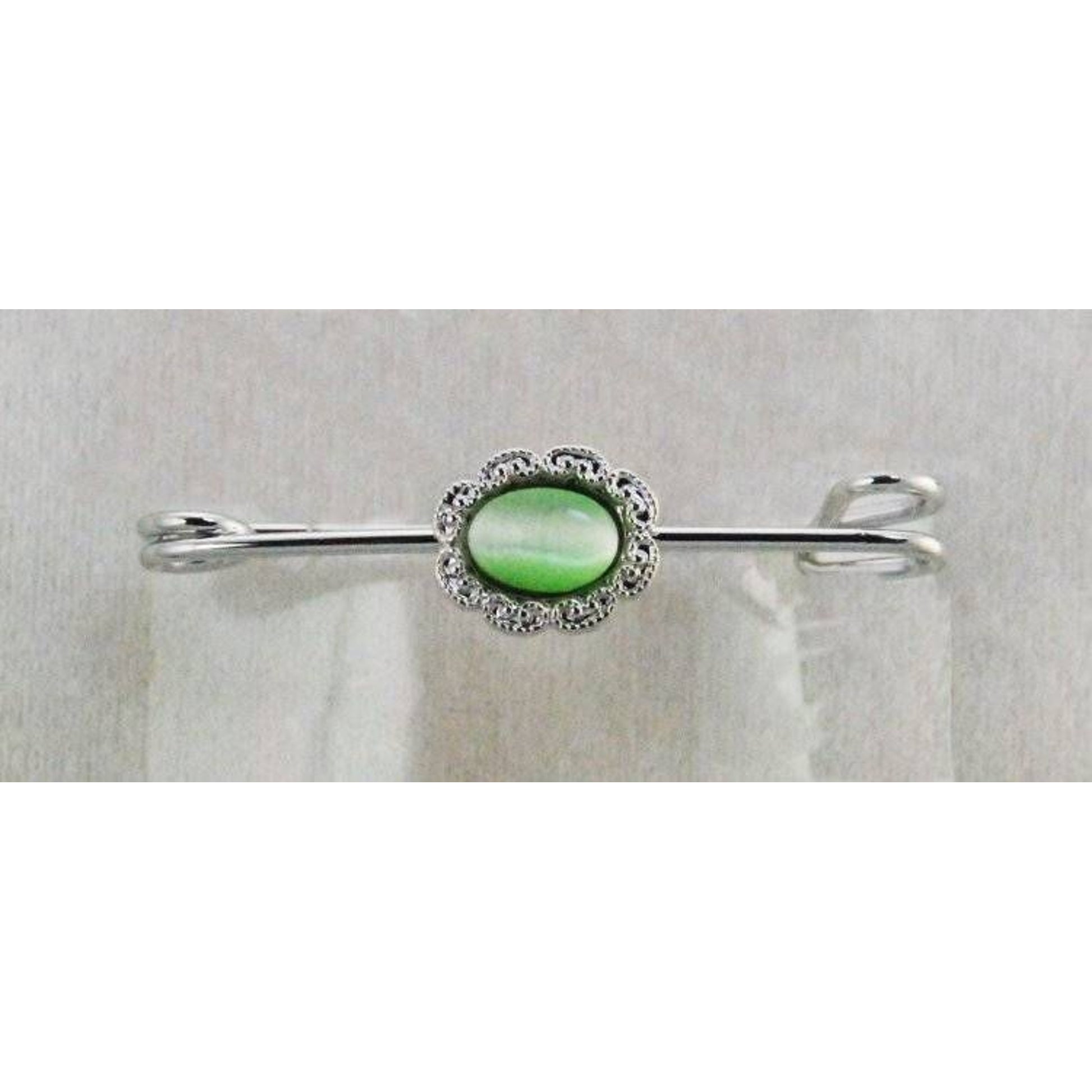 Finishing Touch Fancy Oval Stock Pin - Peridot Cat