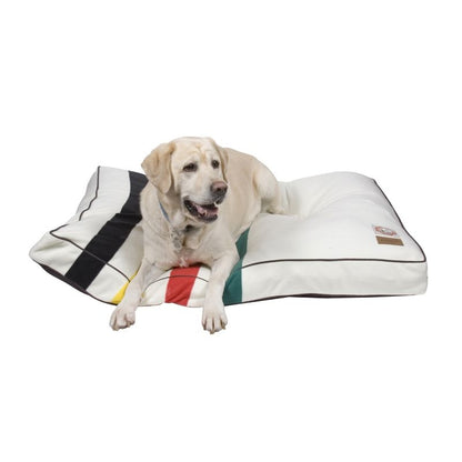 Pendleton Glacier Pet Bed