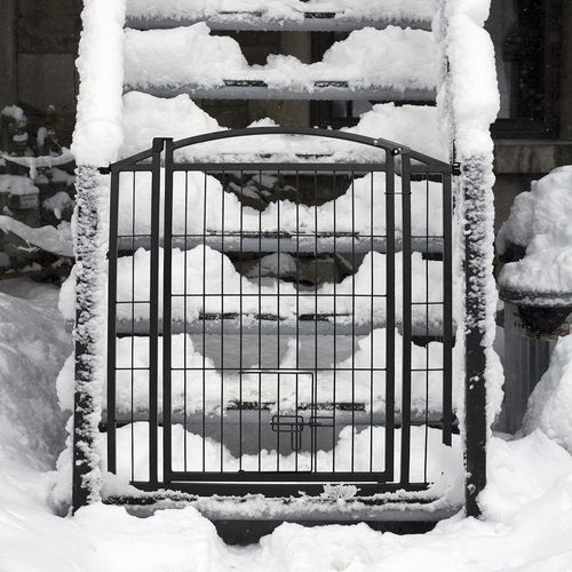 Carlson Pet Outdoor Walk-Thru Pet Gate