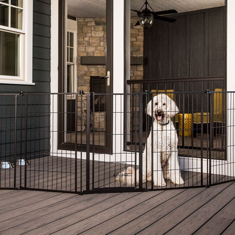 Carlson Pet Outdoor Extra-Tall Super Pet Gate