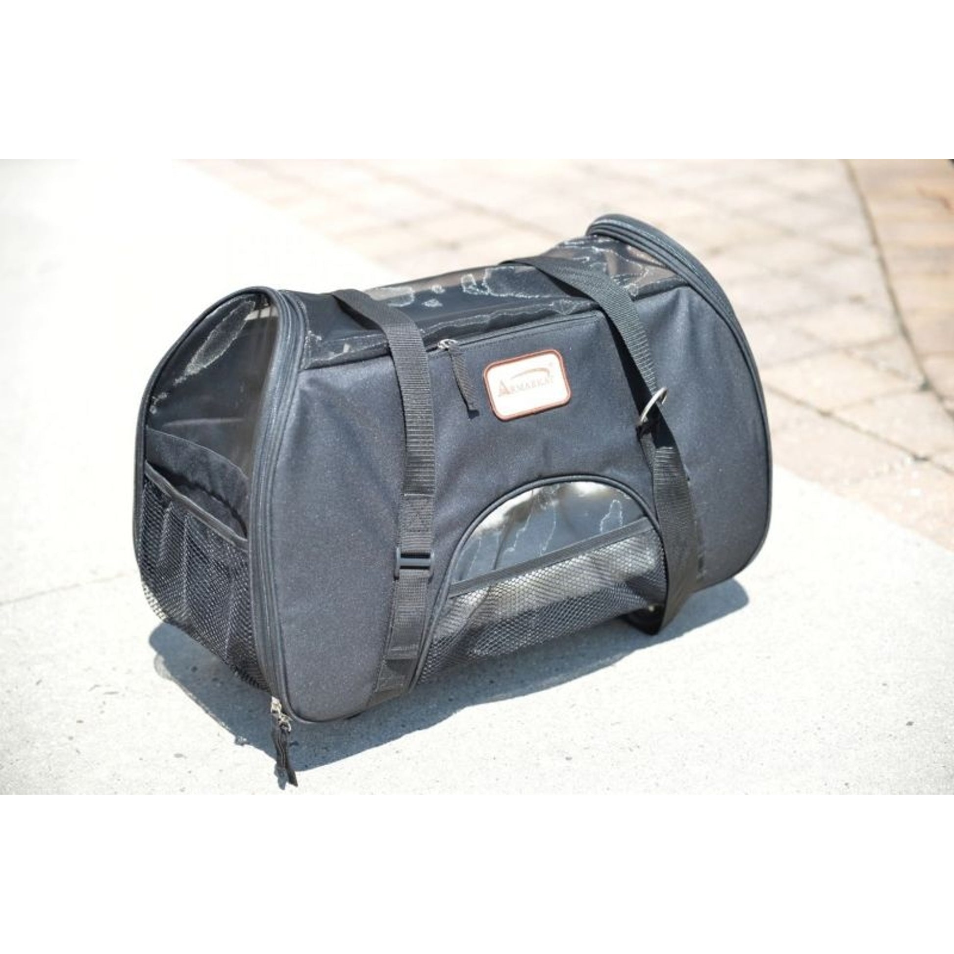 Armarkat PC101B Roll Away Pet Travel Carrier